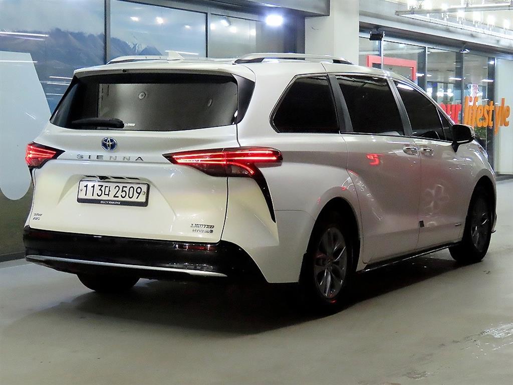 Toyota Siena - Vista 4