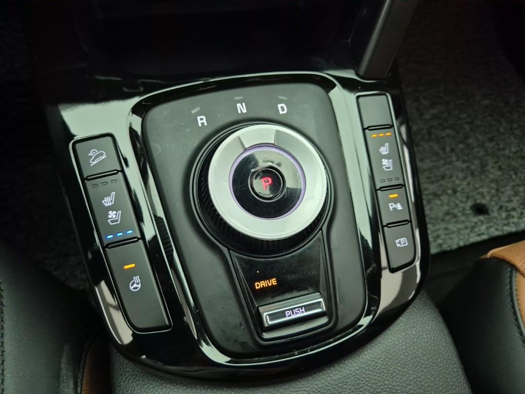 KIA Seltos - Vista 8
