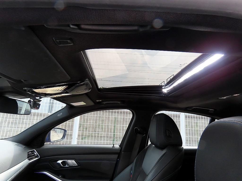 BMW 3 series 2022 Azul - Importación desde Corea - HF Imports Iquique - Foto 17