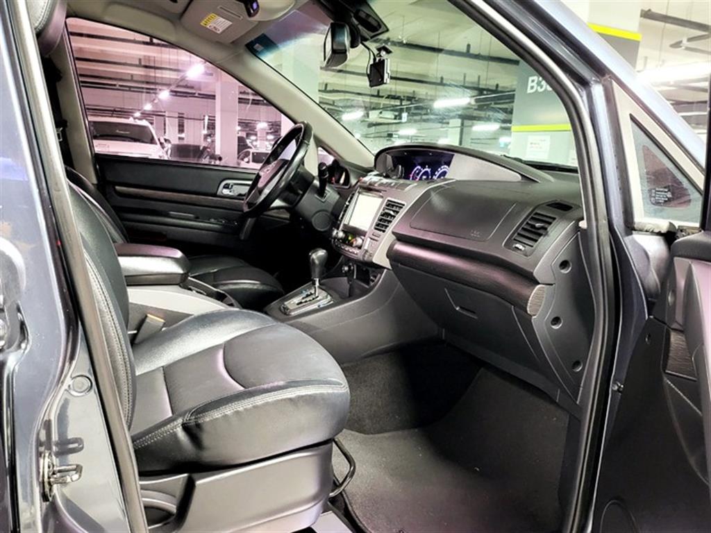 Ssangyong Korando - Vista 7