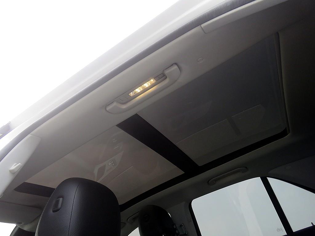 Mercedes Benz GLE Class - Vista 10