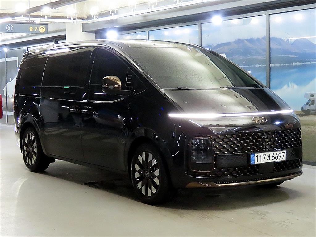 HYUNDAI Staria 2023 Negro - Importación desde Corea - HF Imports Iquique - Foto 1