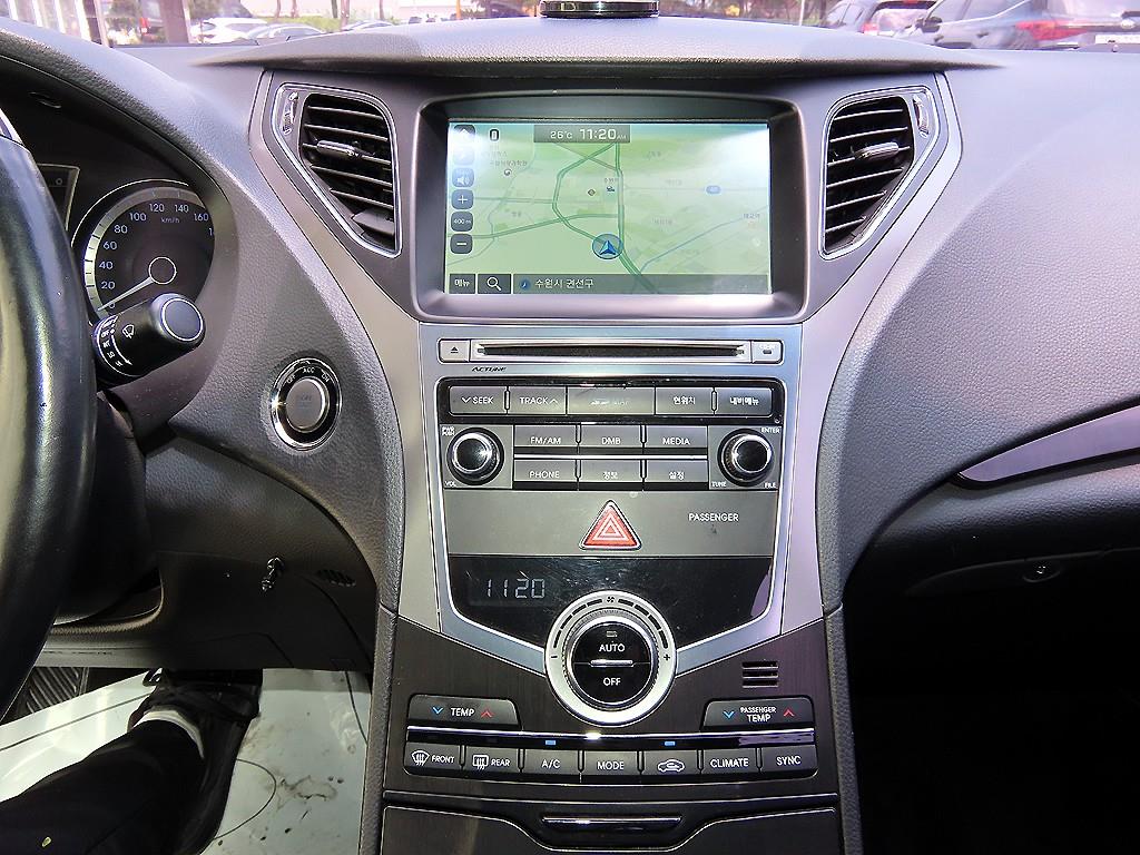 HYUNDAI Grandeur 2016 Negro - Importación desde Corea - HF Imports Iquique - Foto 13
