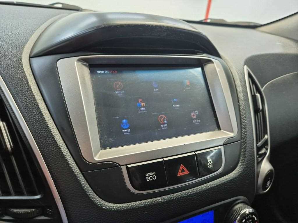 HYUNDAI Tucson 2012 Blanco - Importación desde Corea - HF Imports Iquique - Foto 13