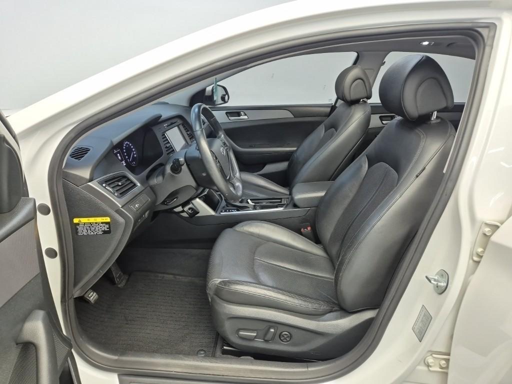 HYUNDAI Sonata - Vista 11