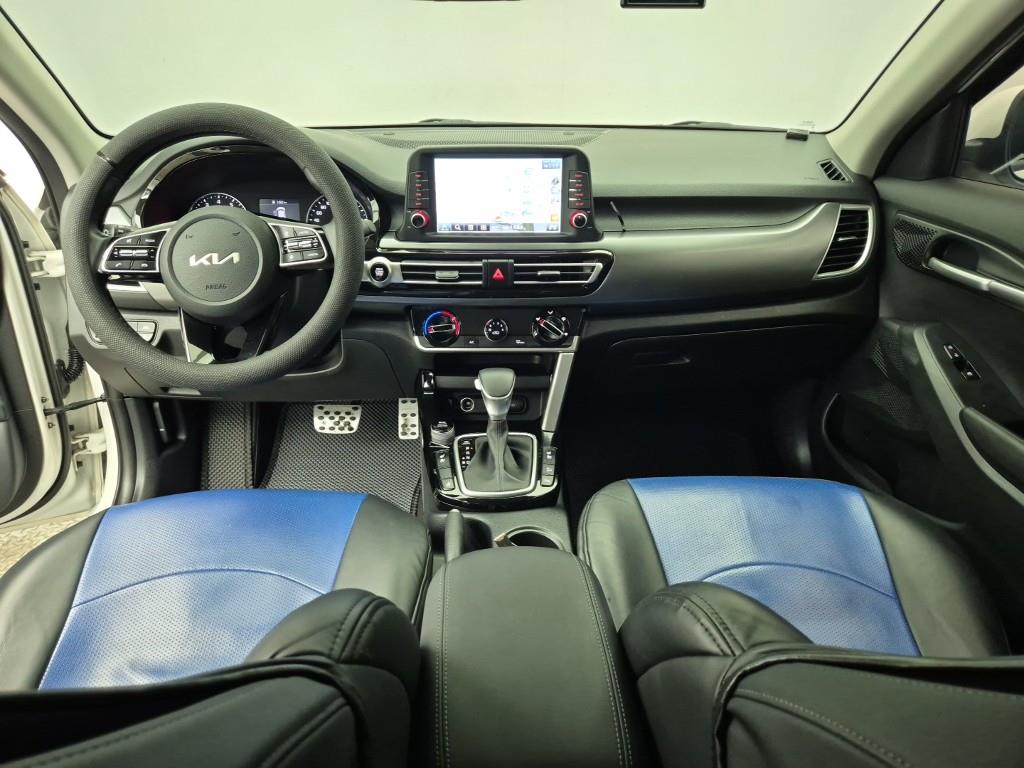 KIA Seltos - Vista 5