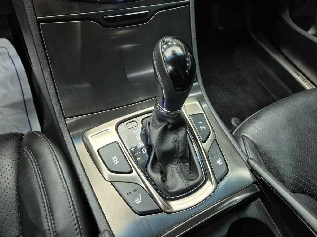 HYUNDAI Grandeur - Vista 8