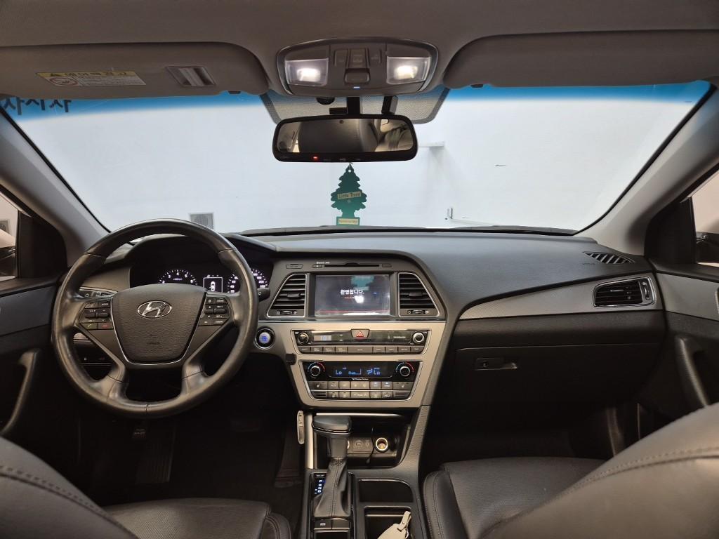 HYUNDAI Sonata - Vista 7