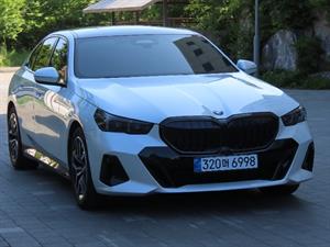 BMW 5 Series - Vista 4