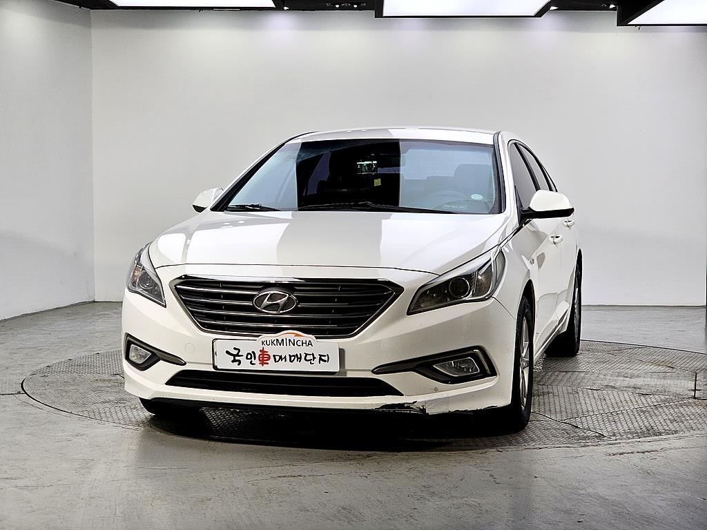HYUNDAI Sonata - Vista 2