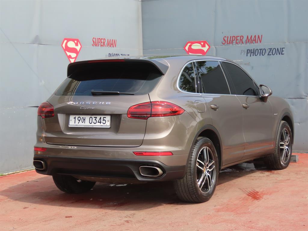 Porsche Cayenne - Vista 5