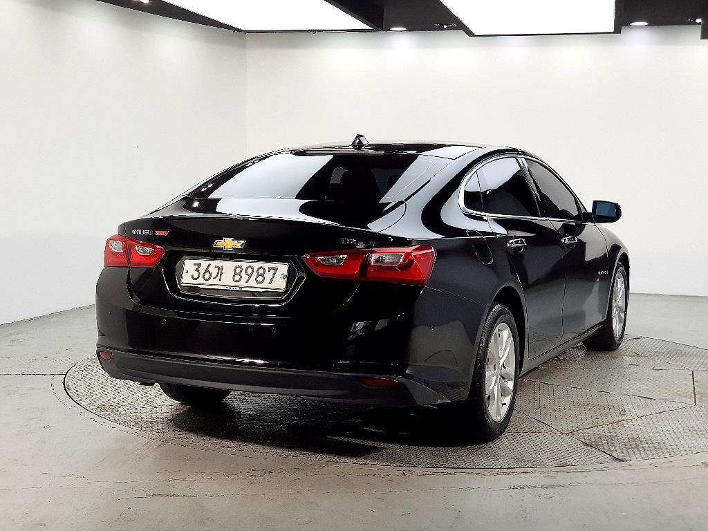 Chevrolet Malibu - Vista 4