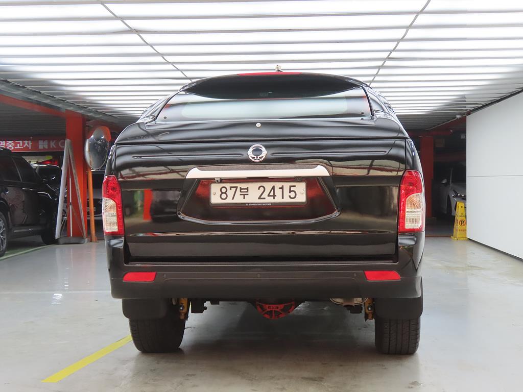 Ssangyong Korando - Vista 3