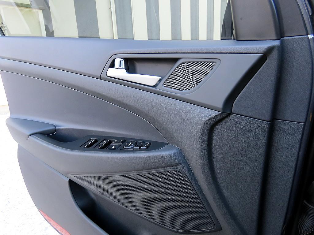 HYUNDAI Tucson - Vista 11