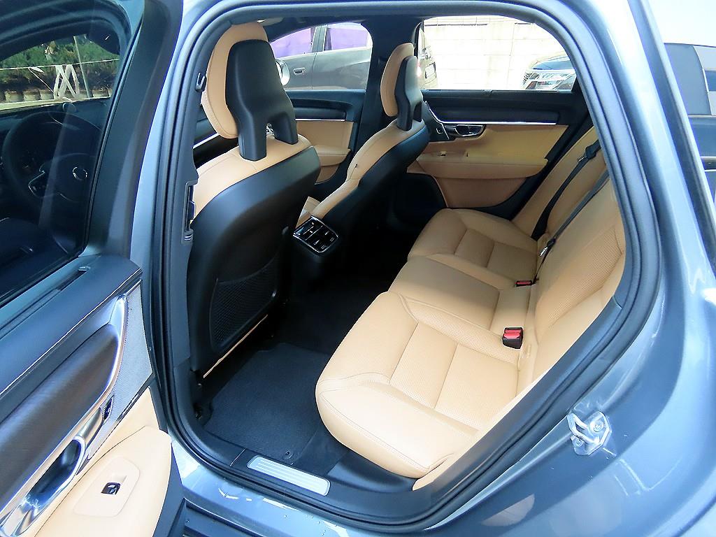Volvo V90 - Vista 6