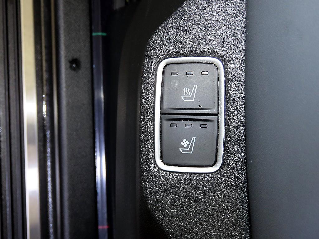 HYUNDAI Staria 2023 Negro - Importación desde Corea - HF Imports Iquique - Foto 14