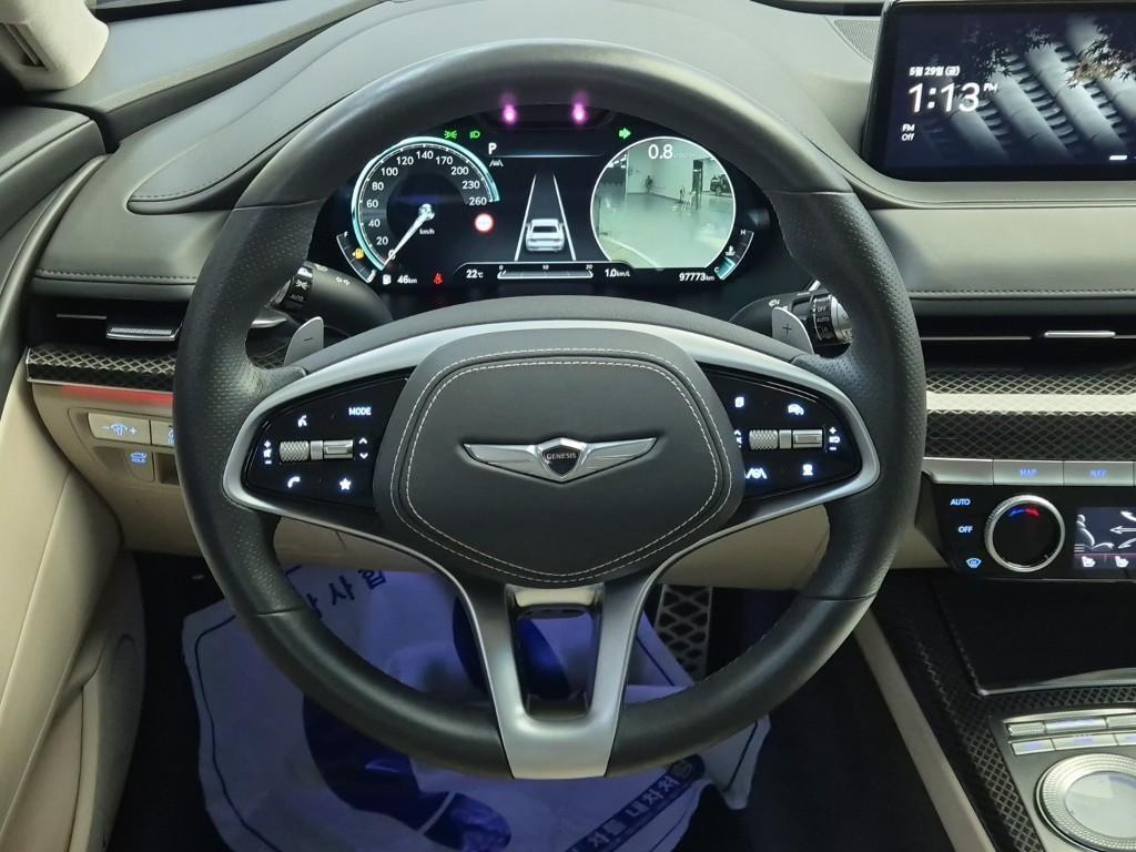 Genesis G80 - Vista 9