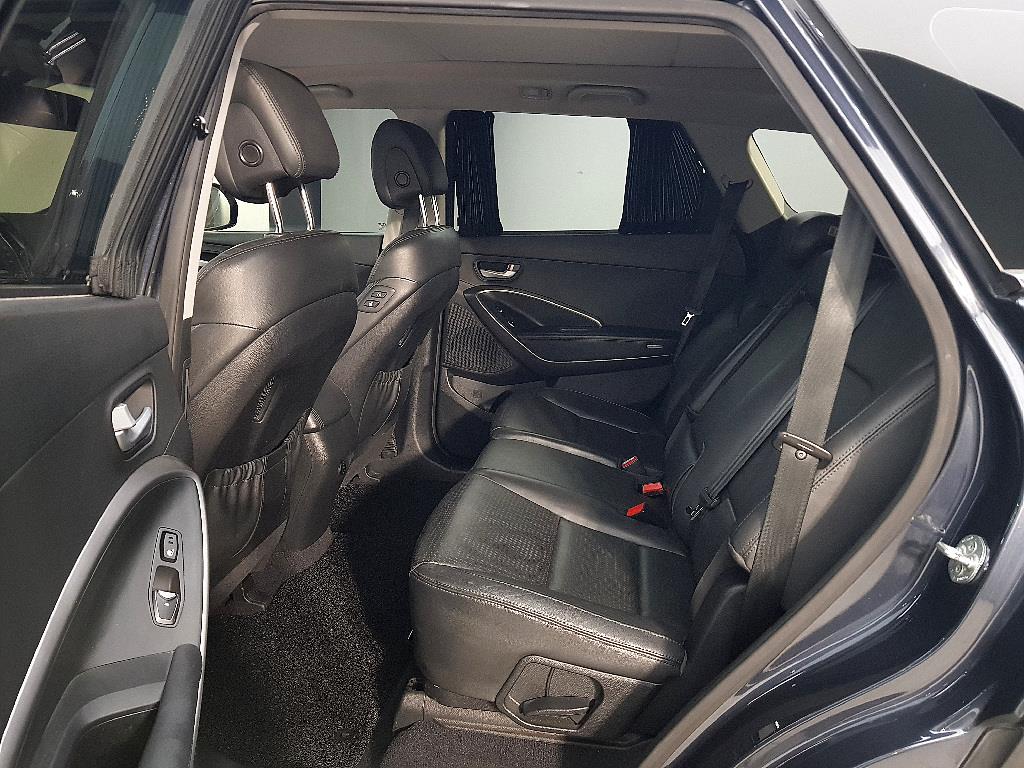 HYUNDAI Maxcruz - Vista 9