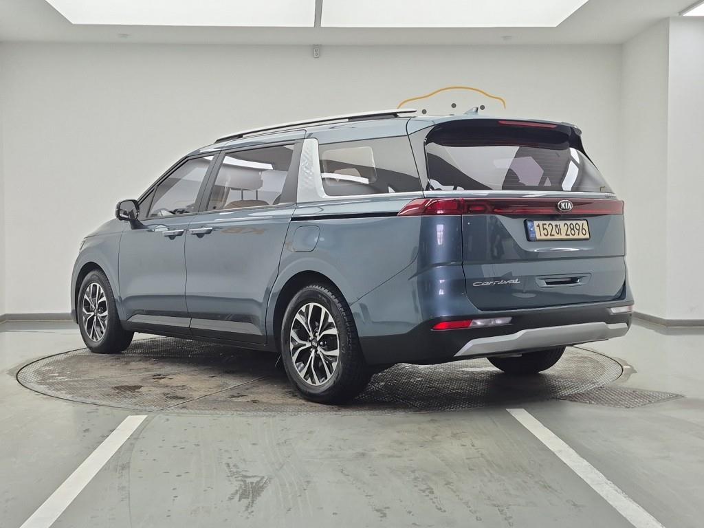 KIA Carnival - Vista 3