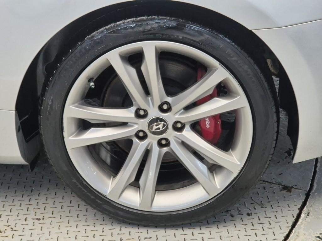 HYUNDAI Genesis 2011 Plateado - Importación desde Corea - HF Imports Iquique - Foto 19