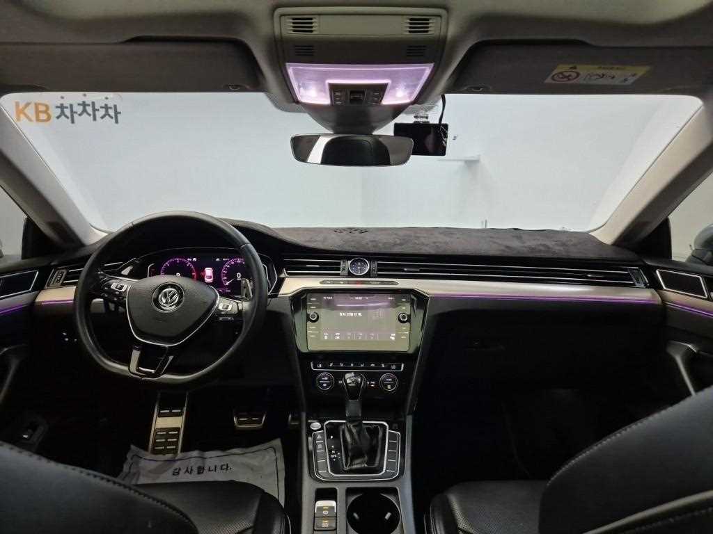 Volkswagen Arteon - Vista 7