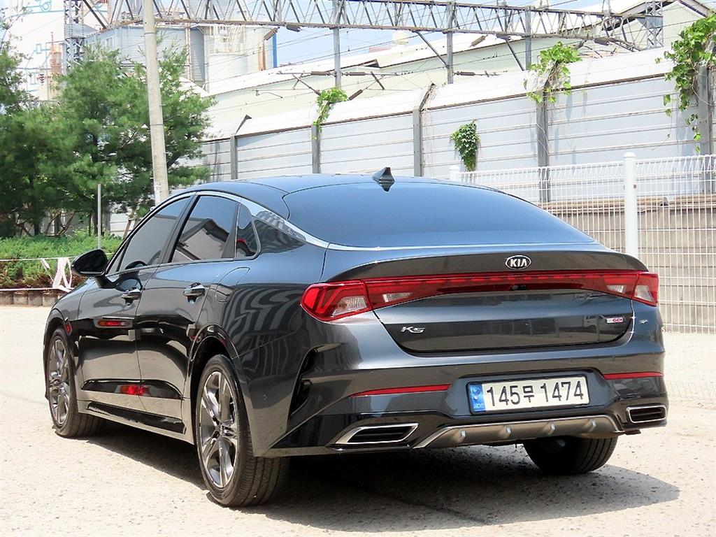 KIA K5 - Vista 3