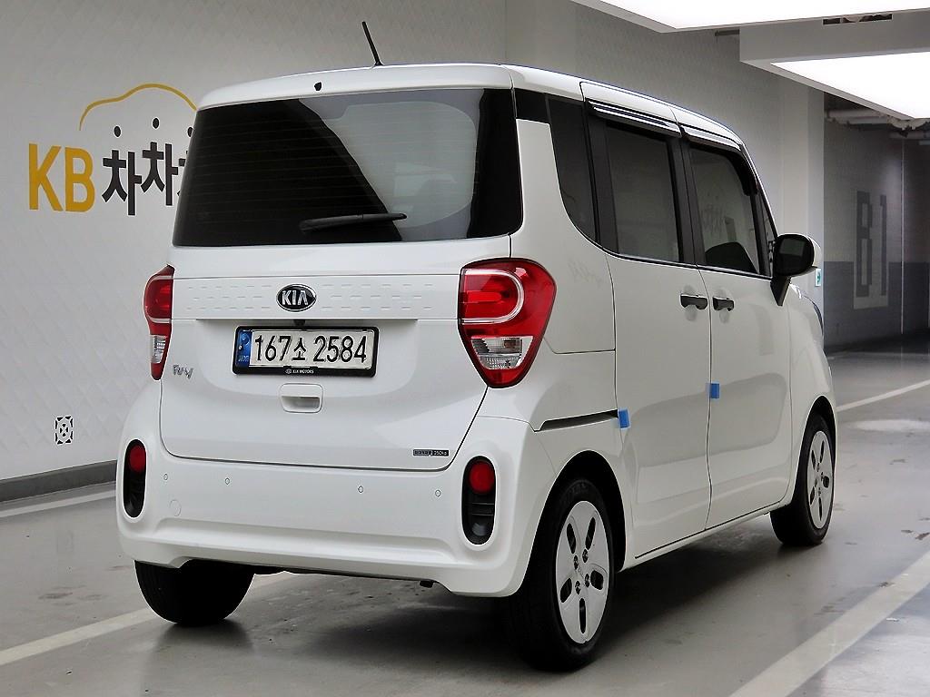 KIA Ray - Vista 4