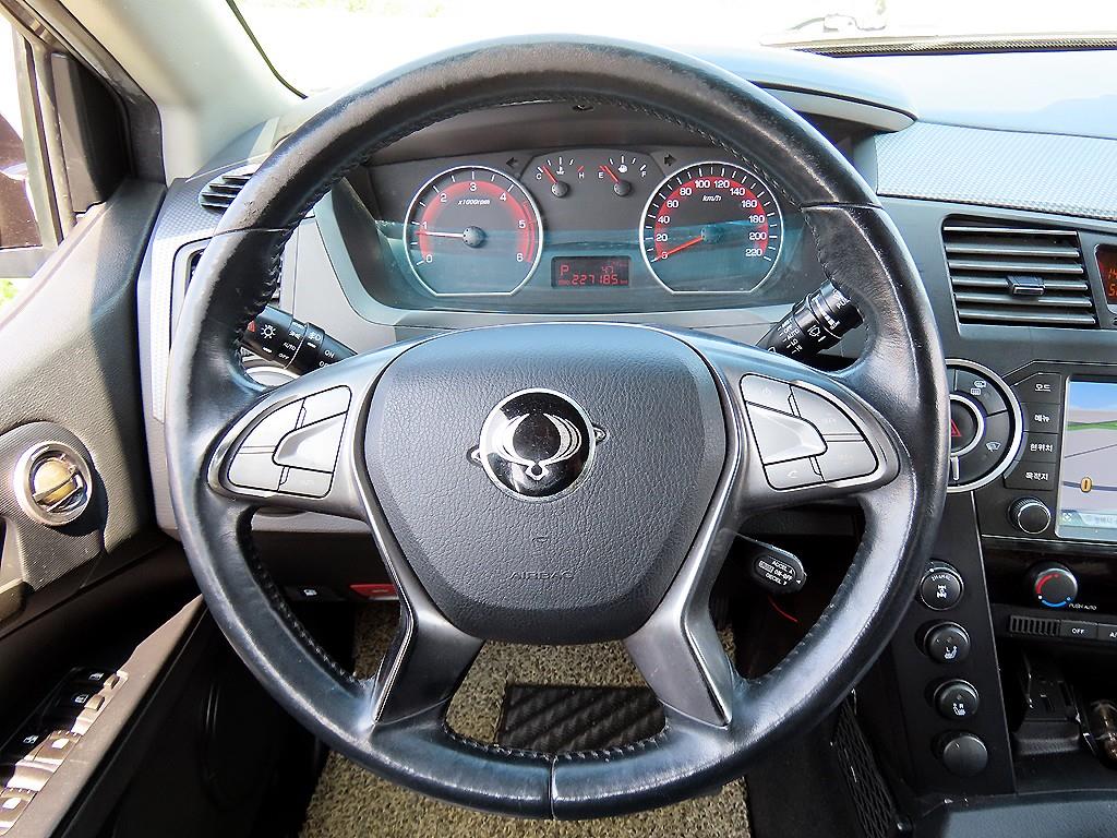 Ssangyong Korando - Vista 8