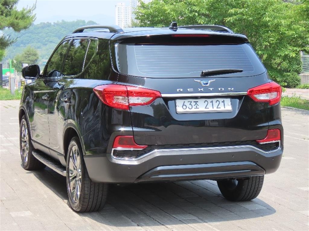 Ssangyong Rexton - Vista 7