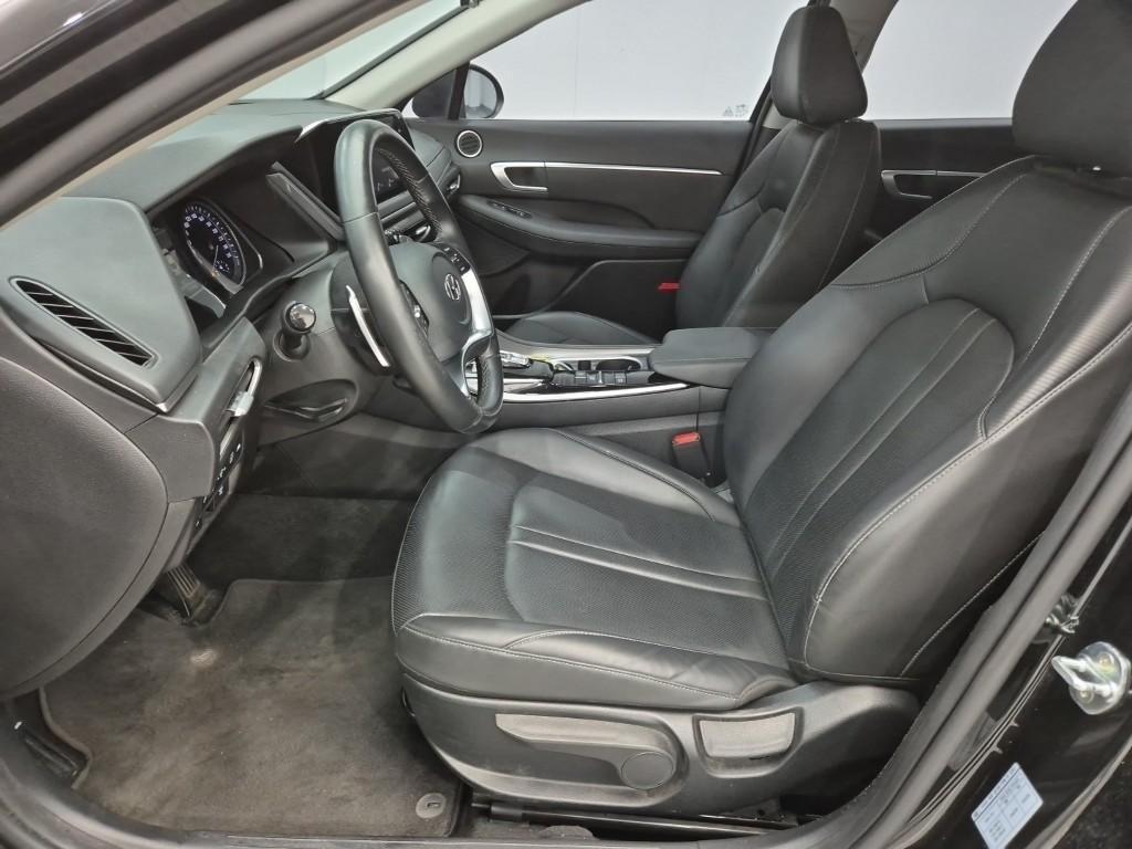 HYUNDAI Sonata - Vista 11