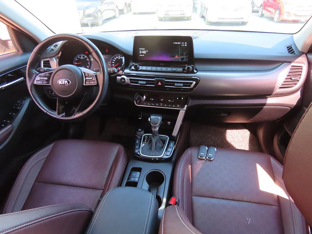 KIA Seltos - Vista 5