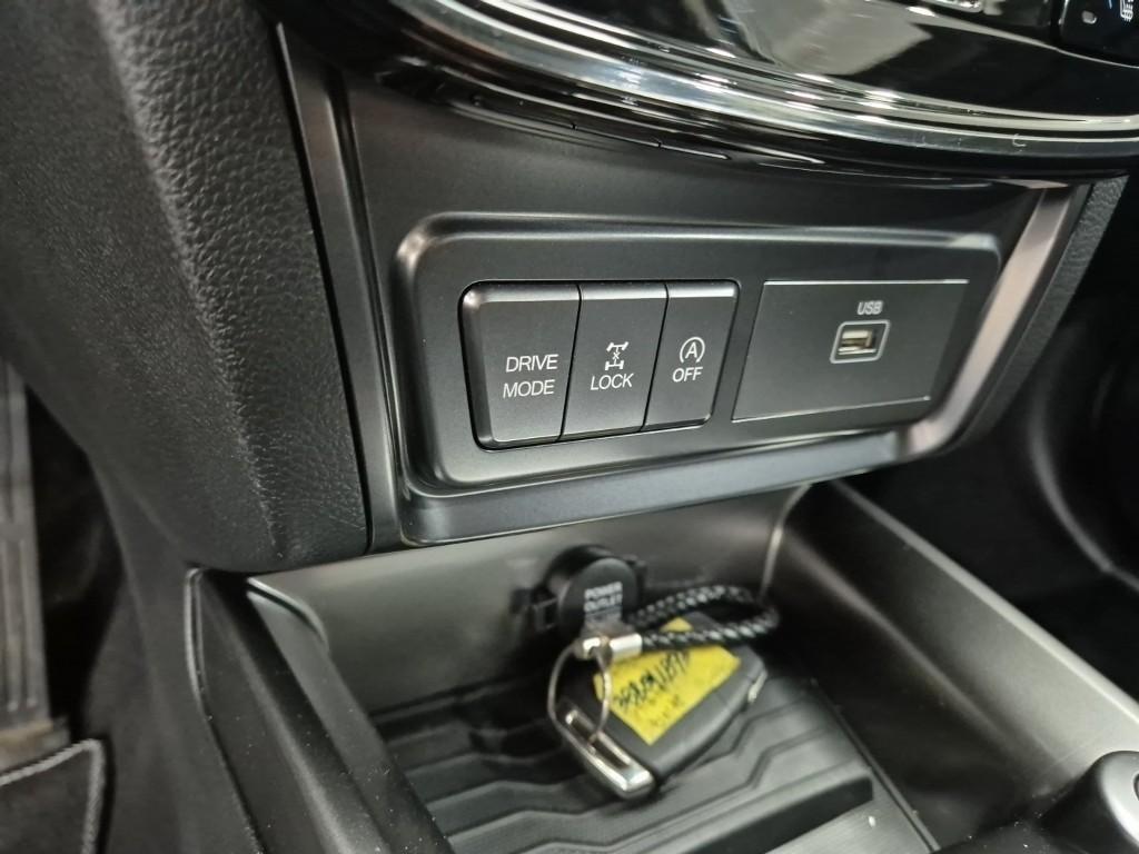 Ssangyong Tivoli 2022 Blanco - Importación desde Corea - HF Imports Iquique - Foto 15