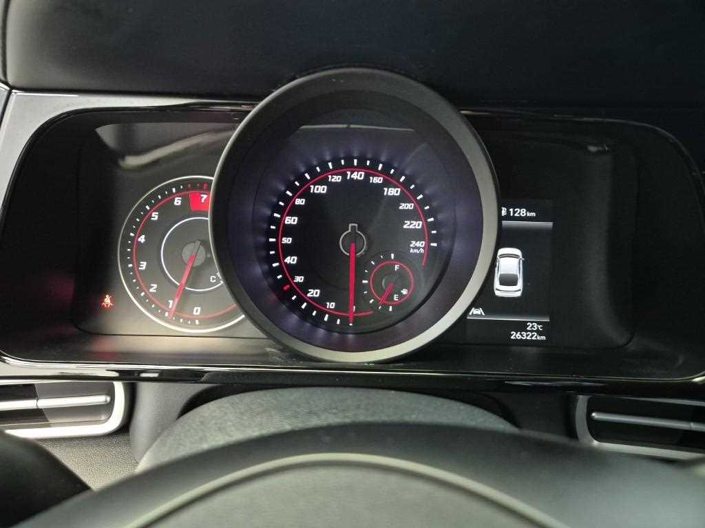 HYUNDAI Avante - Vista 6