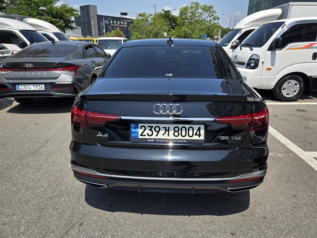 Audi A4 - Vista 5