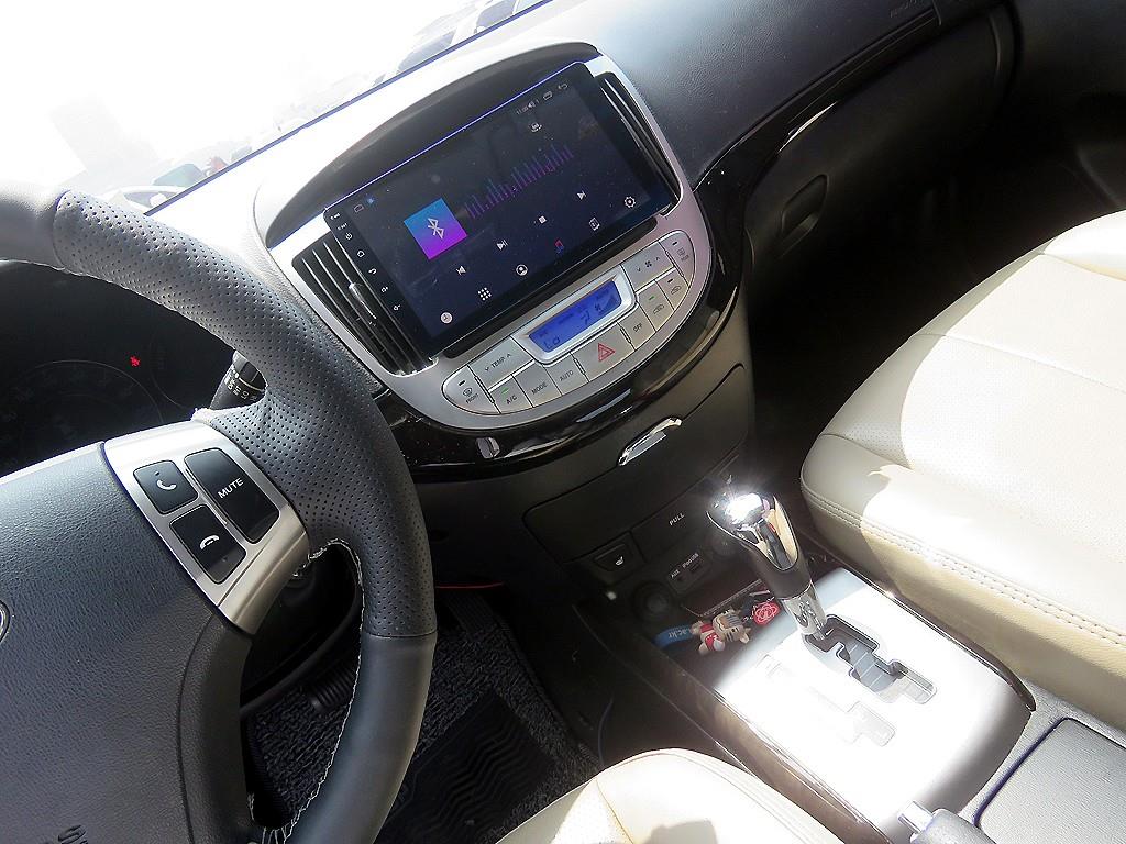 HYUNDAI Avante - Vista 9
