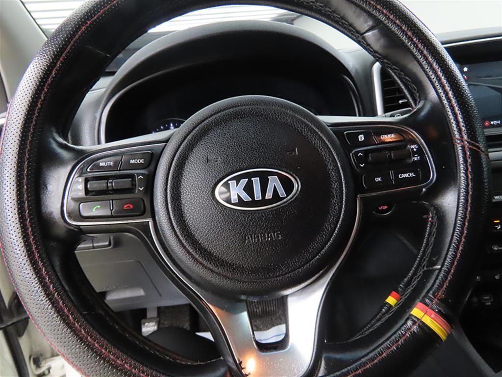 KIA Sportage - Vista 8