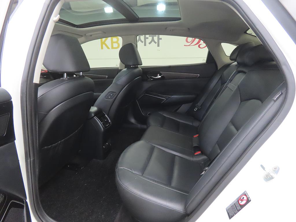 KIA K7 - Vista 6