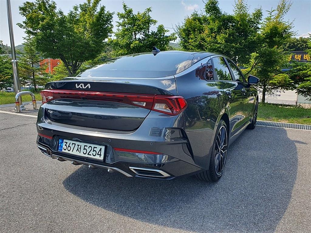 KIA K5 - Vista 6