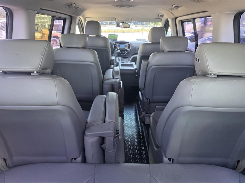 HYUNDAI Starex 2017 Plateado - Importación desde Corea - HF Imports Iquique - Foto 19