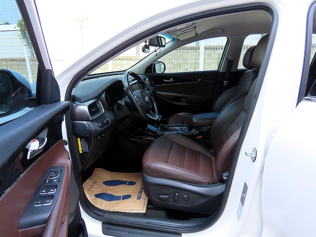KIA Sorento - Vista 5