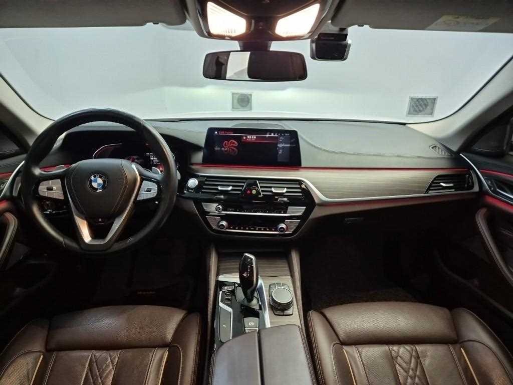 BMW 5 Series - Vista 7
