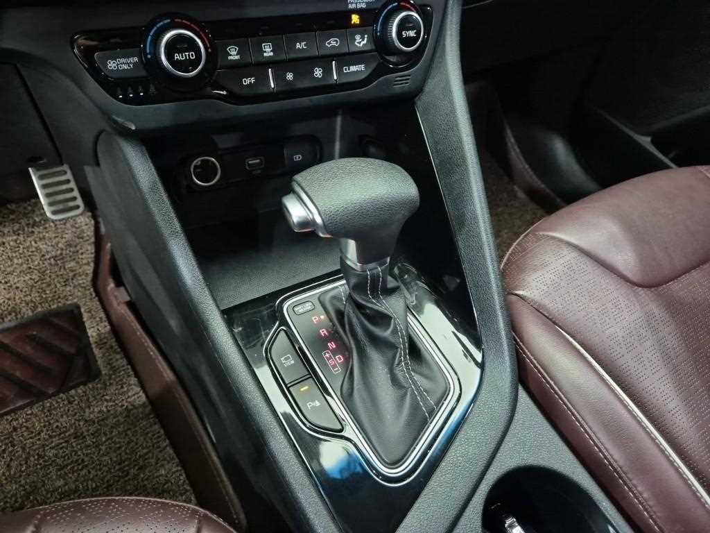KIA Niro - Vista 8