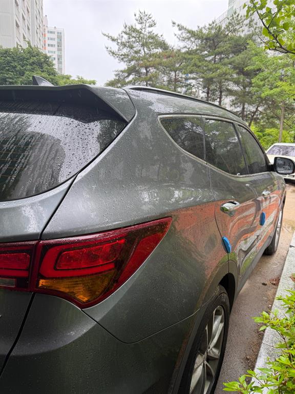 HYUNDAI Santa Fe - Vista 5