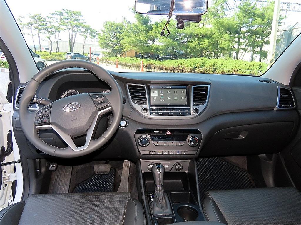 HYUNDAI Tucson - Vista 3