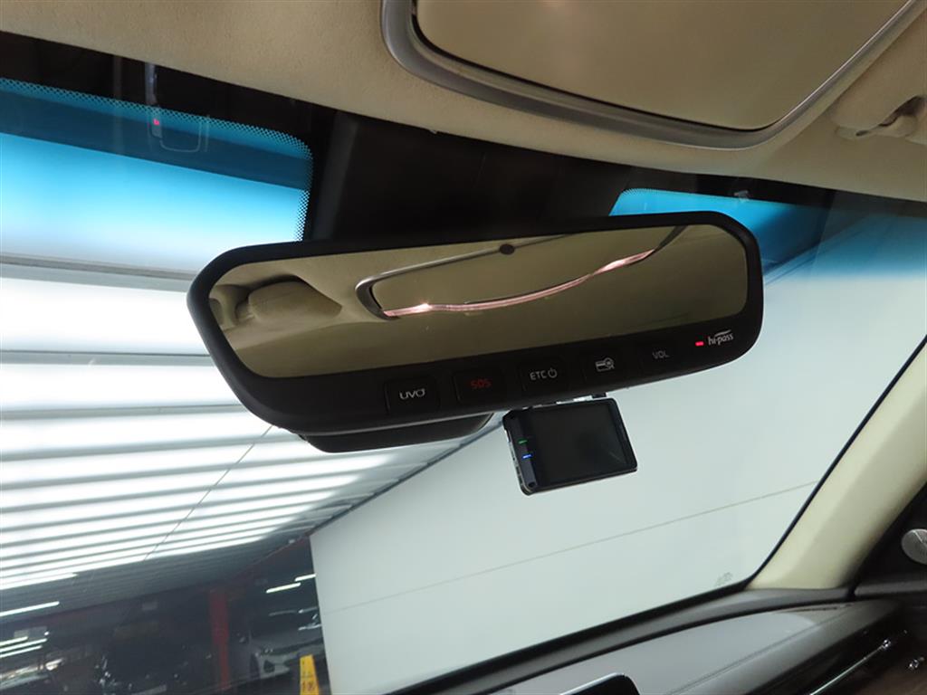 KIA K9 - Vista 12
