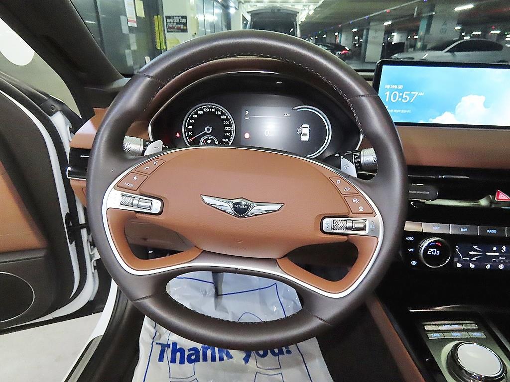 Genesis G80 - Vista 8