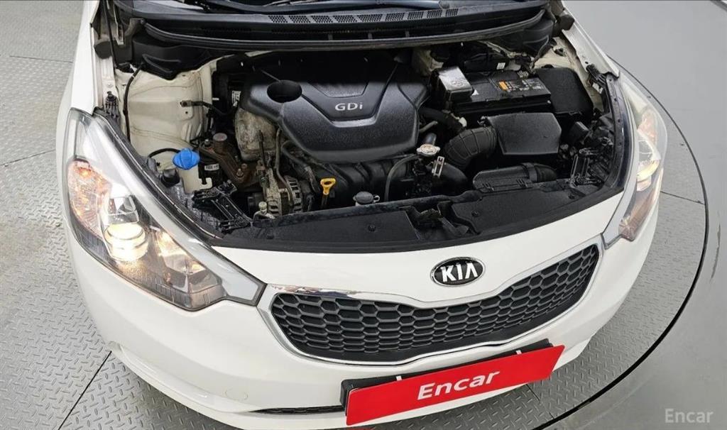 KIA K3 - Vista 6