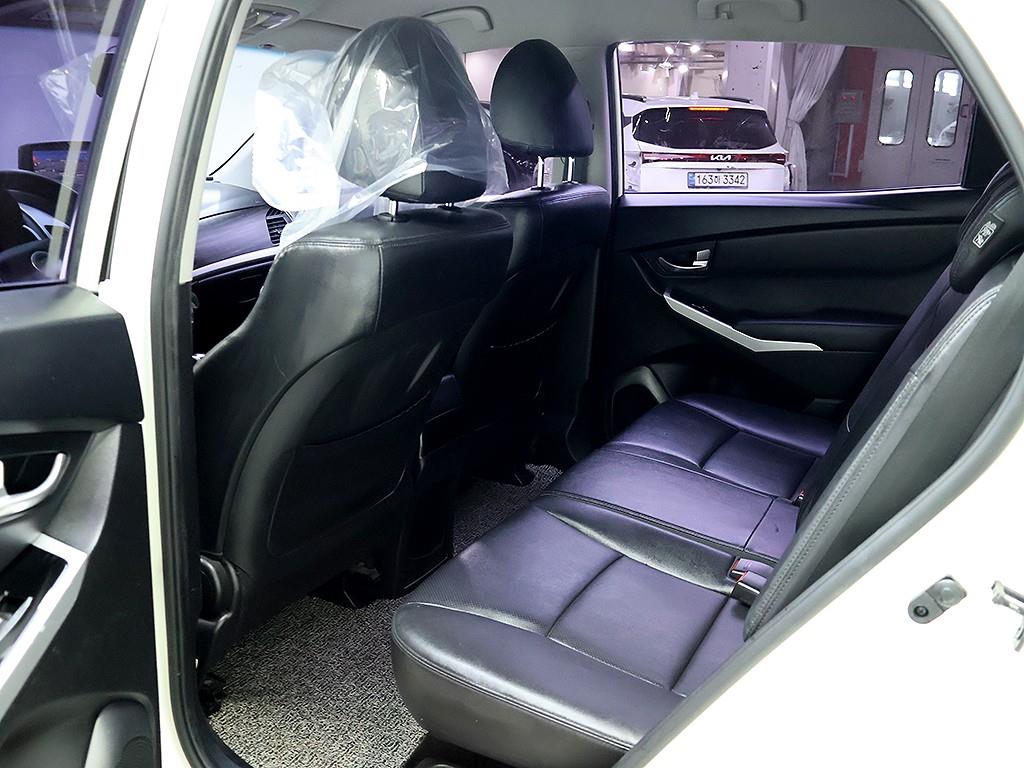 Ssangyong Korando 2015 Blanco - Importación desde Corea - HF Imports Iquique - Foto 12