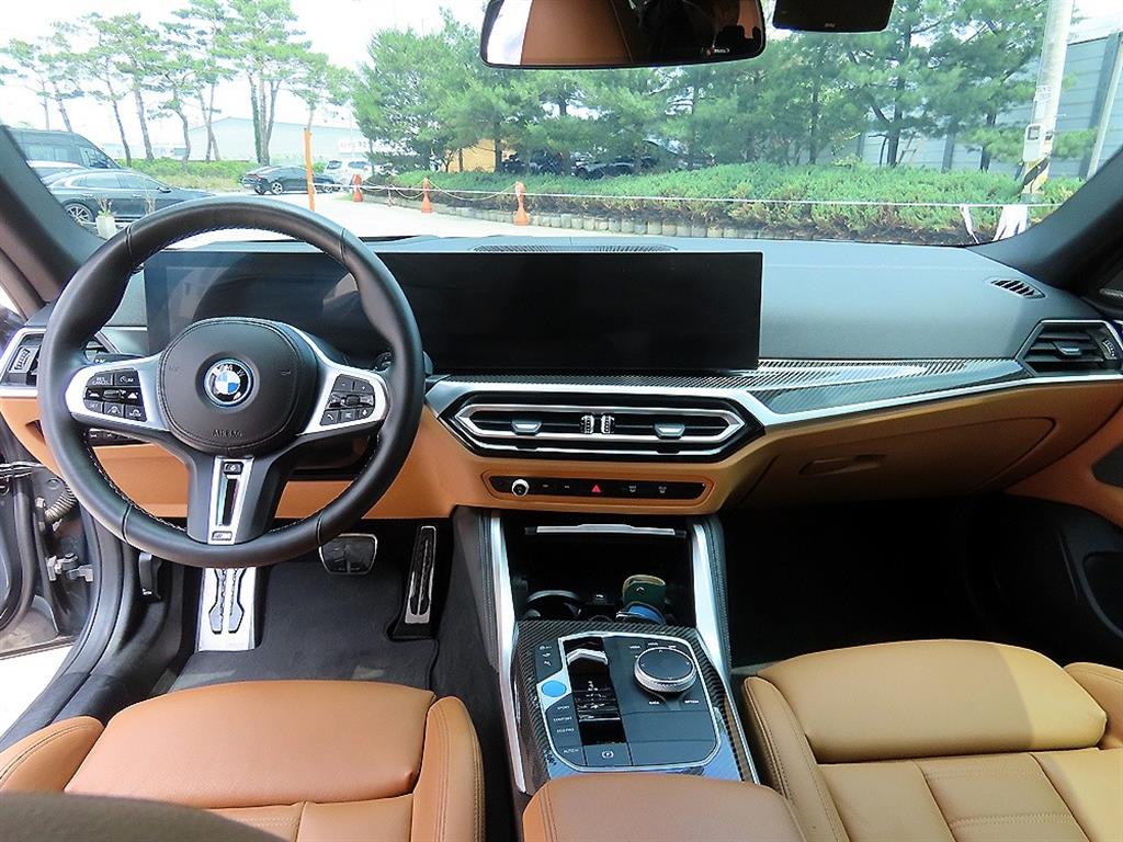 BMW i4 - Vista 7
