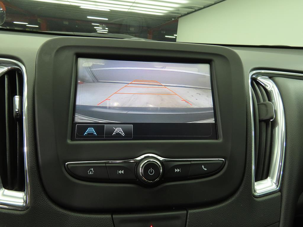 Chevrolet Malibu - Vista 8